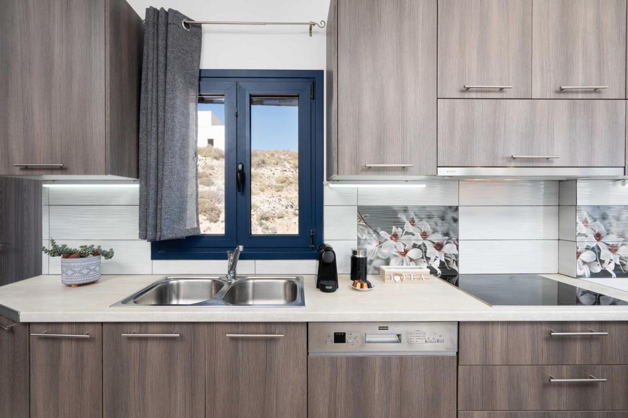 Caldera Heights Apartment Akrotírion エクステリア 写真