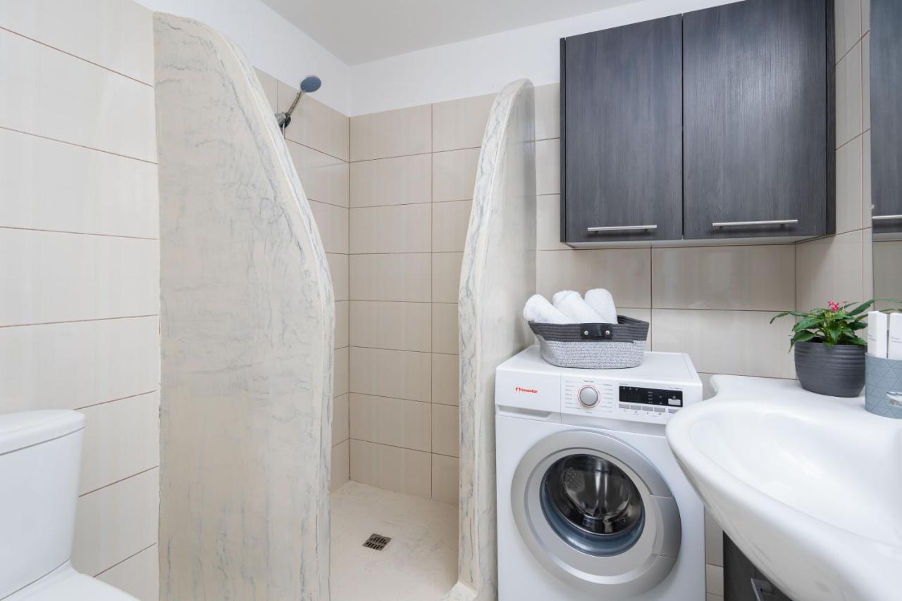 Caldera Heights Apartment Akrotírion エクステリア 写真